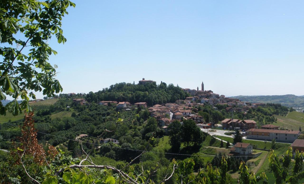 Agriturismo Monbertola Govone Exteriér fotografie